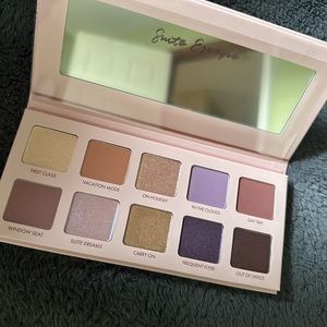Brand new eyeshadow palette